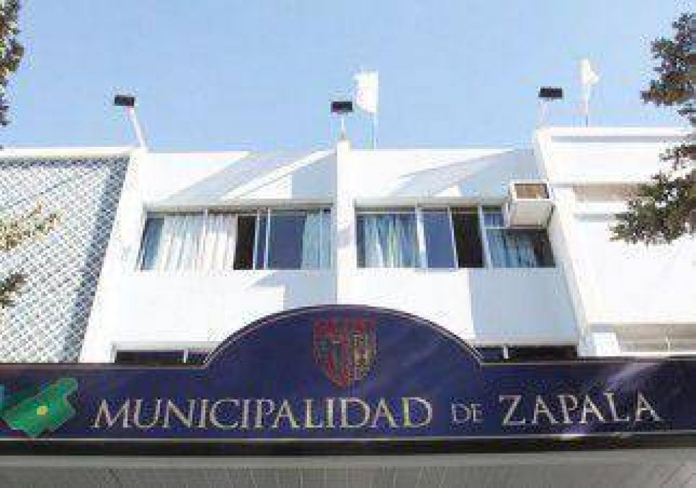 Municipales cortaron el tr�nsito 