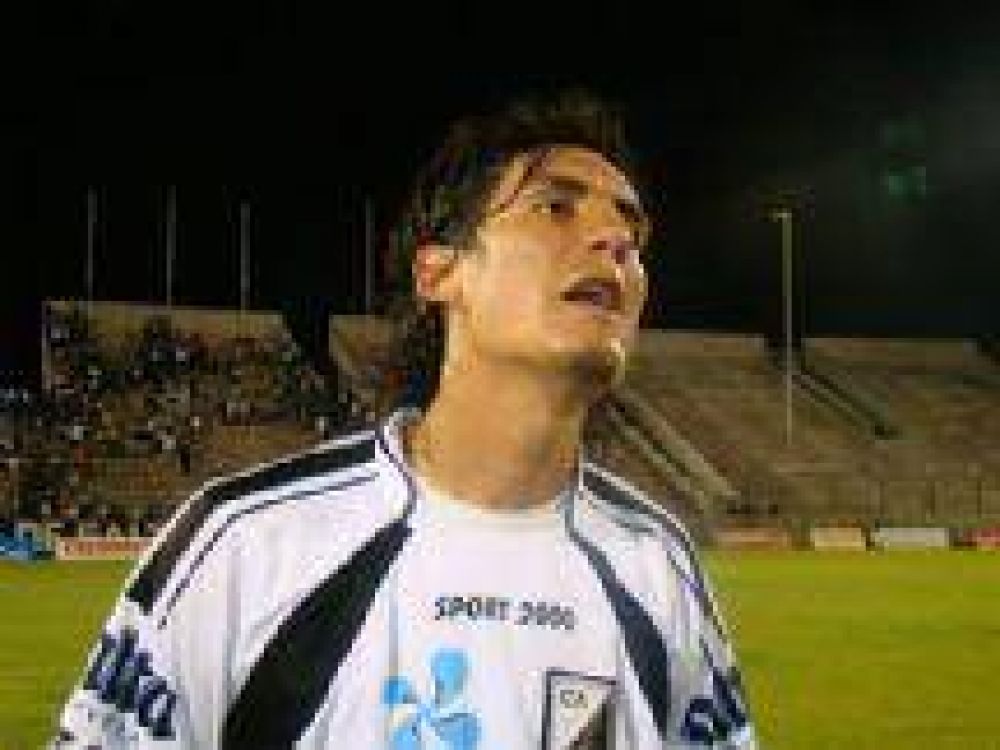 Central: Podr�a debutar Guzm�n
