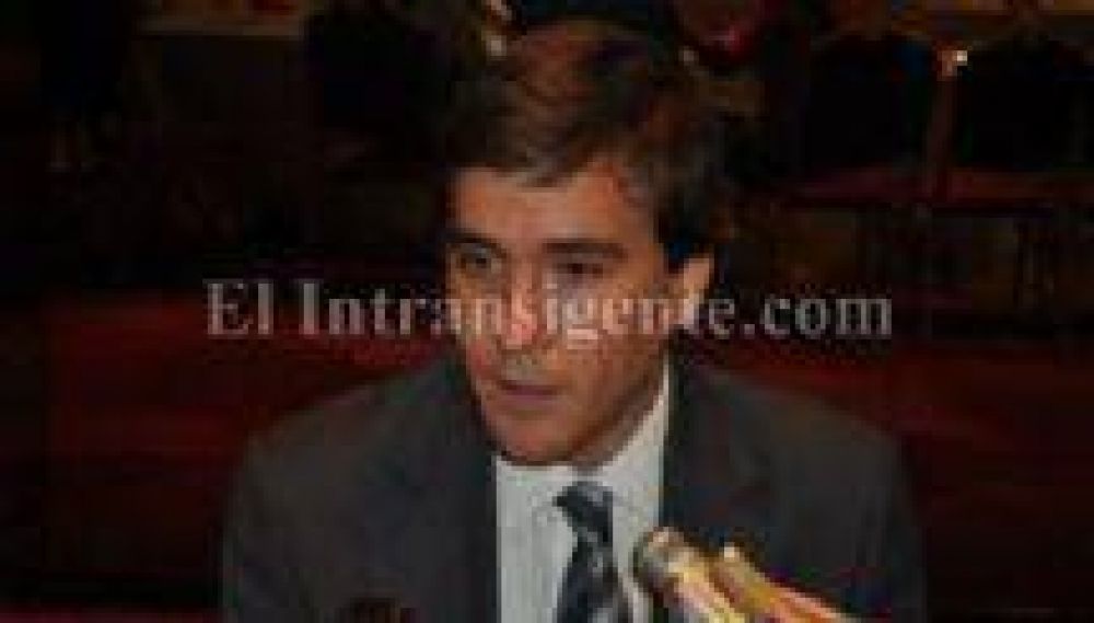 Mat�as Posadas: "Hoy 30 de octubre es el D�a de la Democracia"