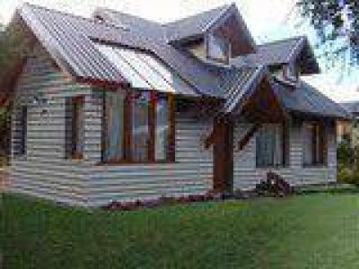 Inauguran f�brica en Bariloche que construye viviendas de estilo americano