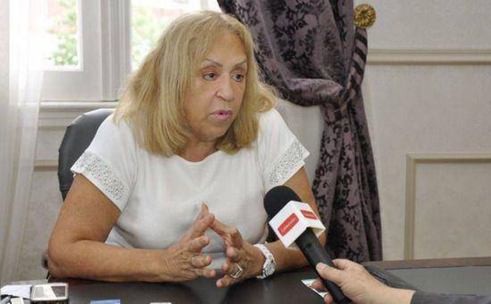 La Intendente Giroldi dialog� con la Presidente Cristina Fern�ndez sobre el temporal registrado