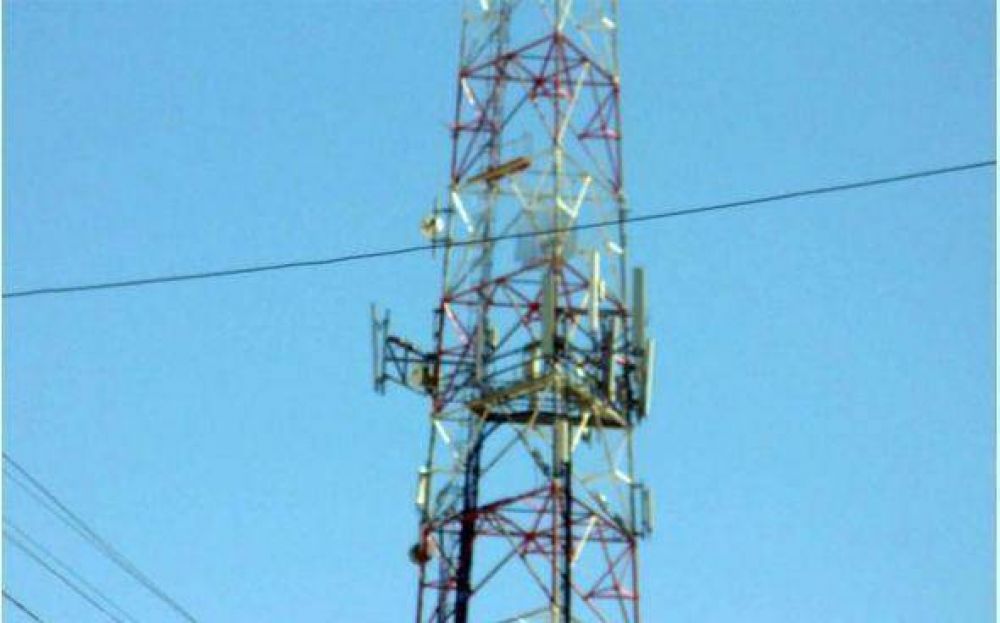 El Ejecutivo recomienda al Concejo Deliberante que restrinja la instalaci�n de antenas de celulares