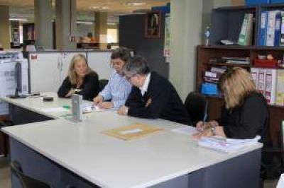Se abrieron los sobres de la licitaci�n para bacheo, repavimentaci�n y fresado de diferentes arterias