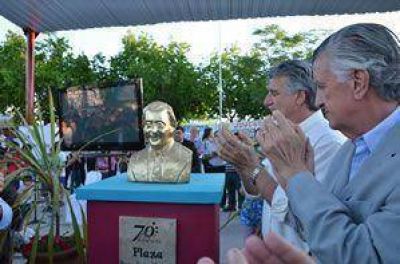  Rawson homenaje� al expresidente N�stor Kirchner