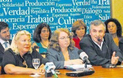 Carri� y la UCR rechazaron el plan oficial sobre radiodifusi�n