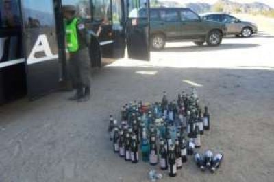 Alumnos con alcohol: apuntan a los padres como responsables
