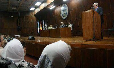 Baltasar Garz�n apoy� al abogado mendocino Diego Lavado por los escraches en su contra