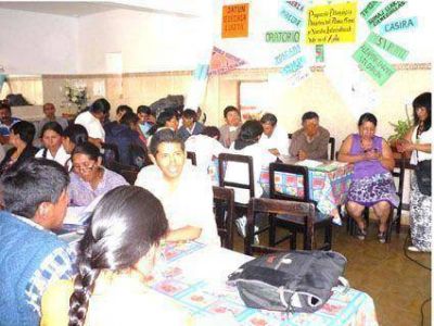 Finaliz� capacitaci�n  En educaci�n intercultural 