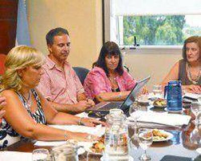 Los docentes finalizaron paritarias y vieron positivas las negociaciones