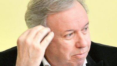 Peralta pedir� otro pr�stamo en �condiciones desfavorables� 