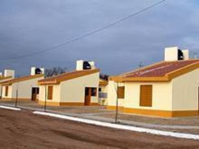 Readjudicarn 51 viviendas recuperadas por incumplimiento