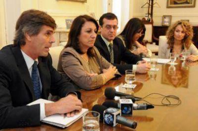 "Lo que no quieren es competencia"