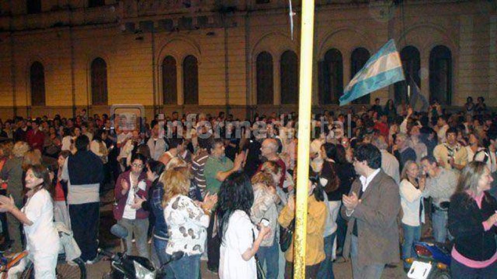 Concordia: radicales vs peronistas por el 8N
