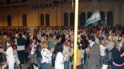 Concordia: radicales vs peronistas por el 8N