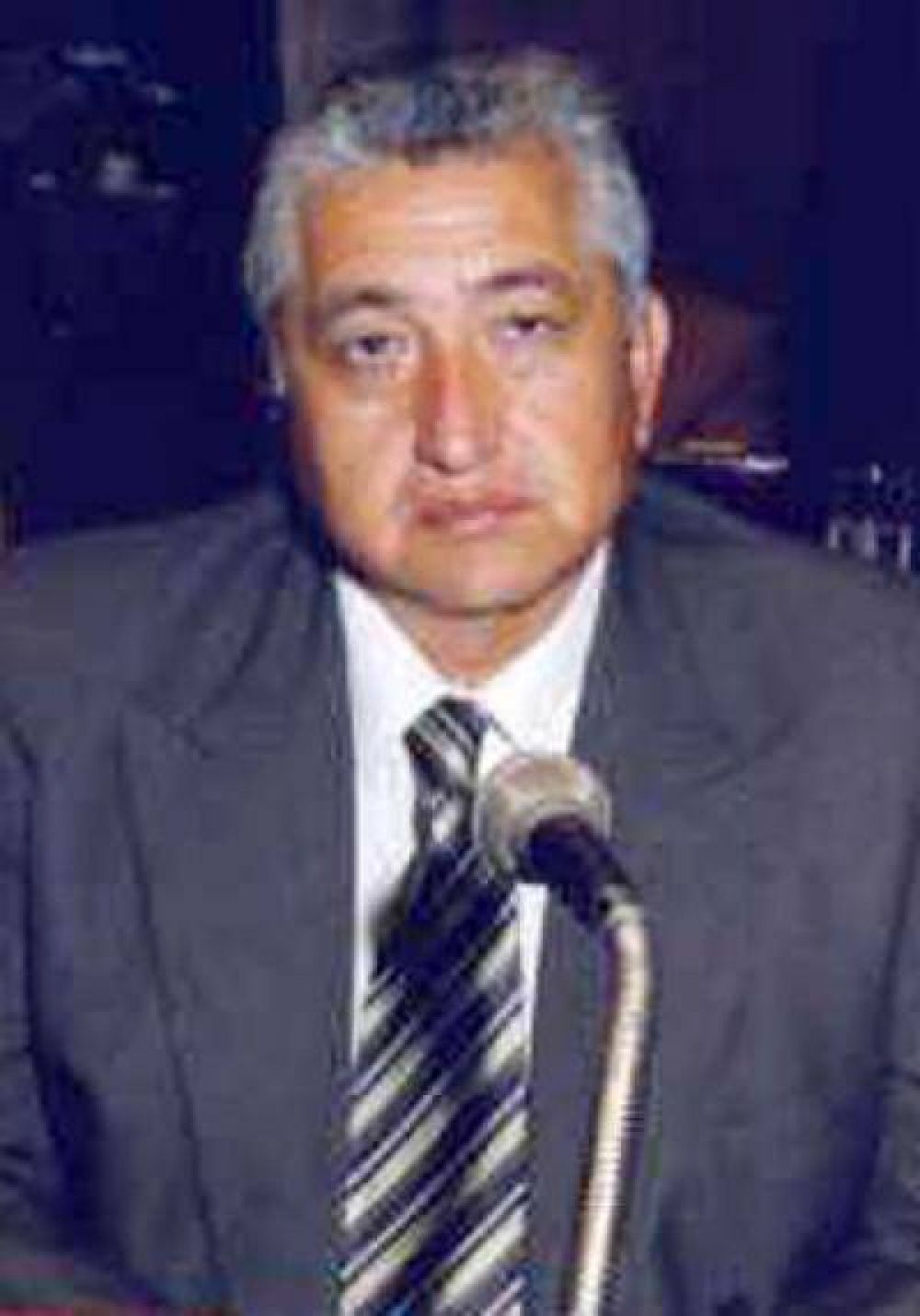 "Brignole es un caradura o Gildo le minti� a El Colorado", plante� Peyr� 