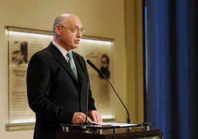 Timerman dar� una conferencia de prensa