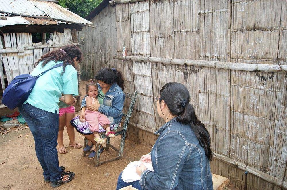 Salud asisti� a los pobladores de la isla Apip� en medio de la tormenta