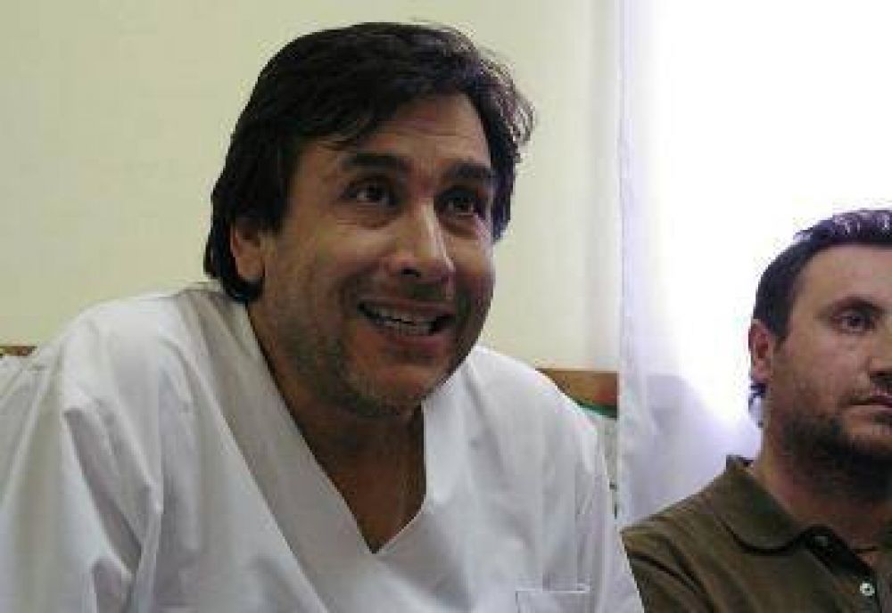 Por qu� renunci� el director del hospital de Zapala
