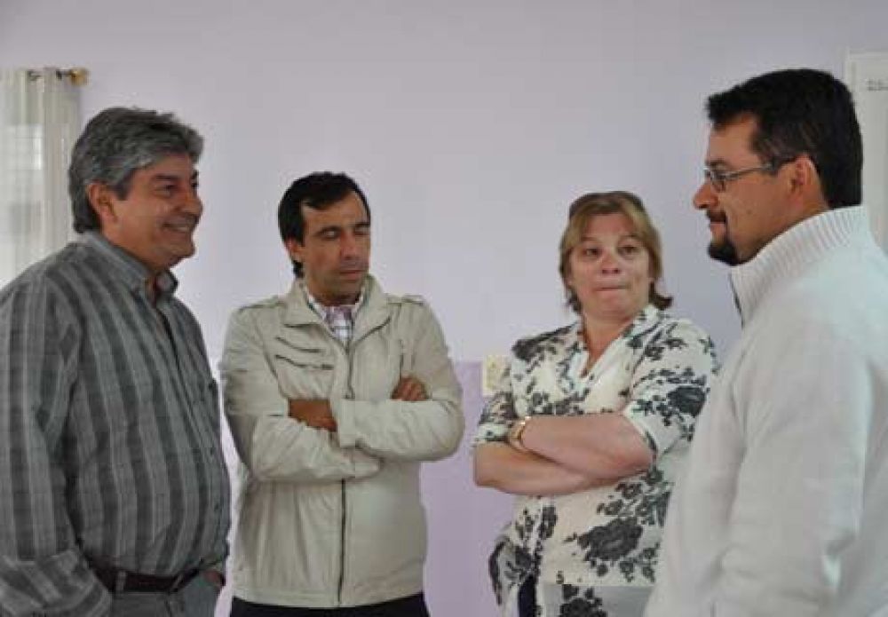 Seis intendentes radicales se inclinan por Ferreira como titular de la UCR