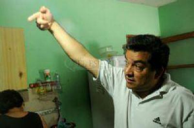 Asaltante armado se llev� $33.280 de un Rapipago