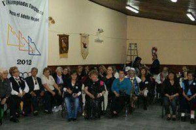 Nutrida representaci�n de adultos mayores integra la delegaci�n fueguina que participar� de los Juegos �Evita�