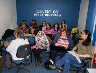 Gobierno acompa�a la difusi�n del portal del CFI �Comunidades en Red�