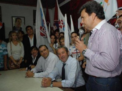 Cobos: "Estamos dando se�ales de unidad"