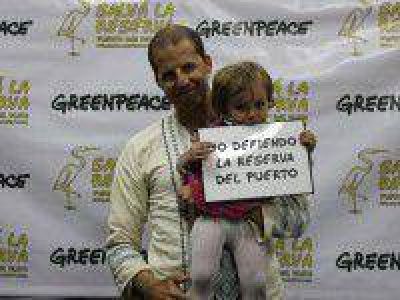 Greenpeace se moviliz� por la Reserva del Puerto