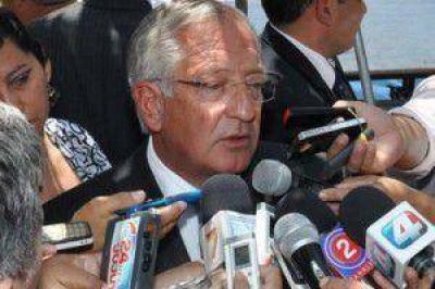 Fellner habl� del Presupuesto 2013, en elaboraci�n, y del reclamo de Profesionales
