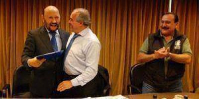 La construcci�n de las 1.228 viviendas ser� �inmediata�