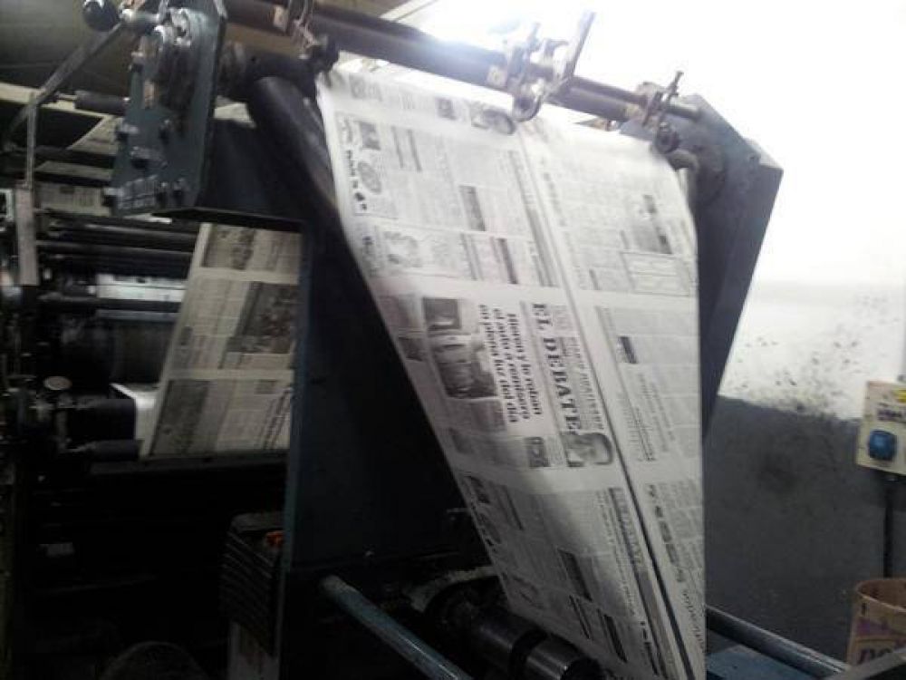 Por el hostigamiento que sufrimos, ayer no apareci� el diario impreso