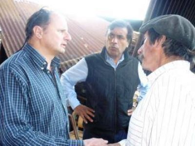 Temporal: Eduardo Aparicio recorri� la localidad de Rio Tala