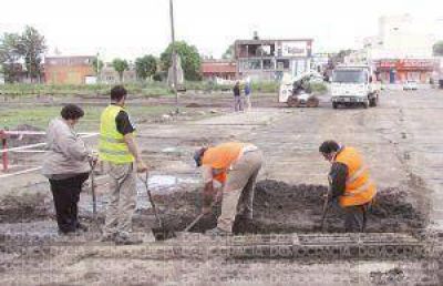 El Municipio inici� tareas para reparar el paso a nivel