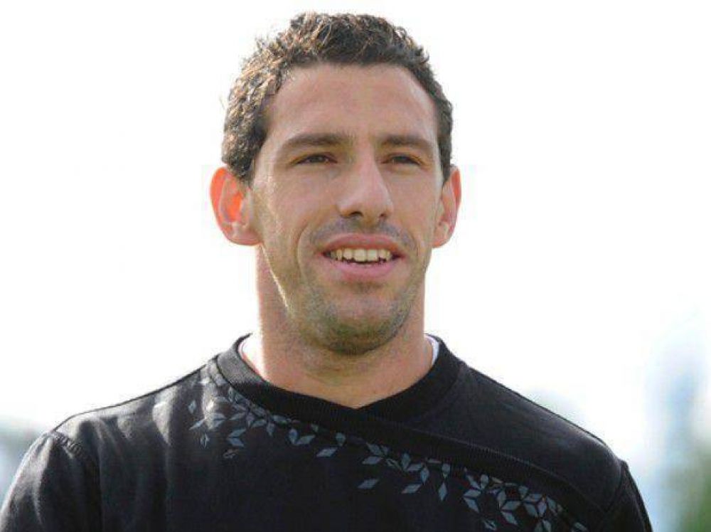 Newell's: Maxi entren� con normalidad y vuelve; el Fant�stico ser� evaluado