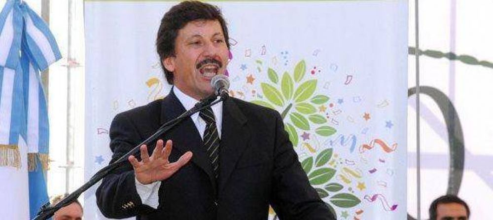 Posse insiste con sumar a M. Macri para �gravitar� en 2013