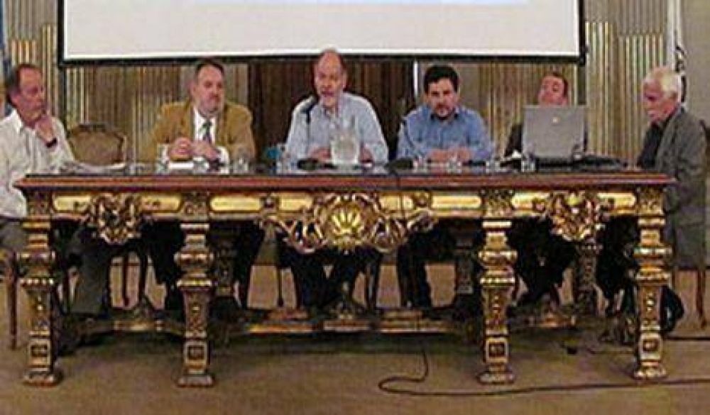 Realizaron encuentro sobre "Comunas"