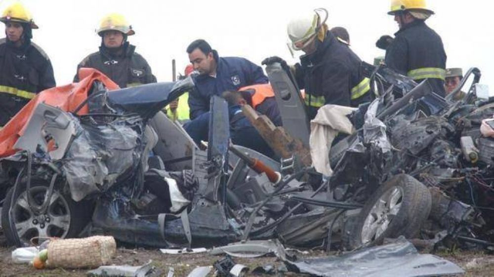 Seis muertos en otra jornada tr�gica