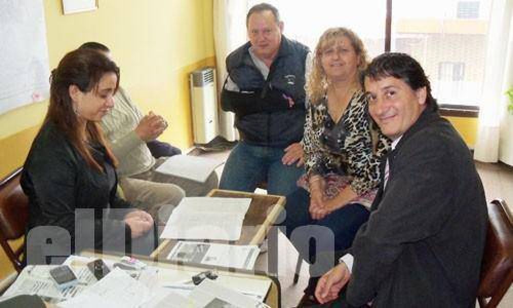 Podr�a aprobarse con reformas el aumento de las tasas