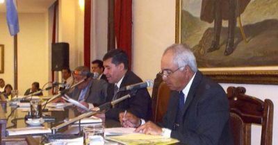Tom� estado parlamentario el proyecto de ley de presupuesto 2013