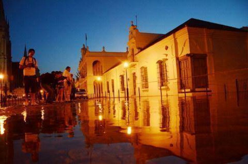 El r�o Luj�n sigue bajando: se ubica en los 4,88 metros