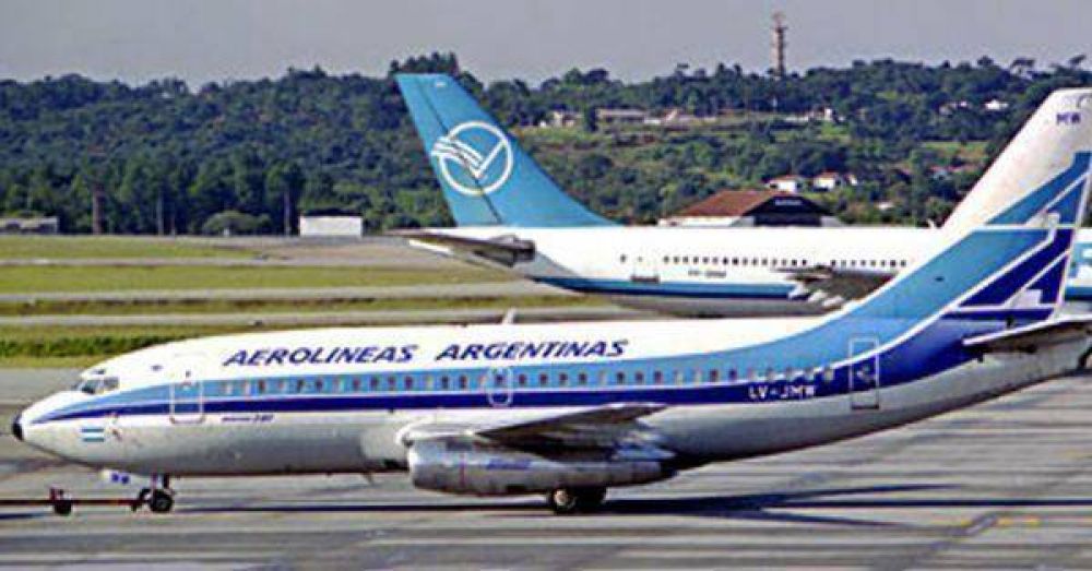 Julio Martinez denuncia que Aerol�neas Argentina promociona invertir en Miami