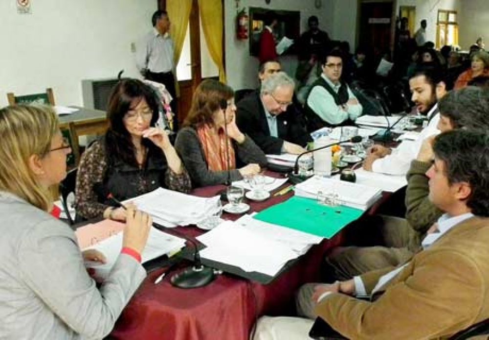 Sanatorios deber�n responsabilizarse de los residuos patol�gicos