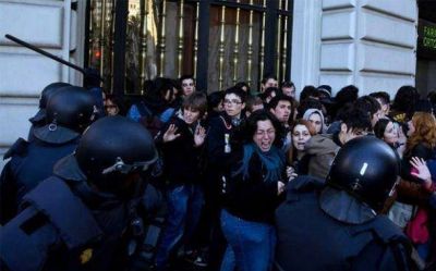 Lanzan en Derqui campa�a para erradicar la violencia institucional