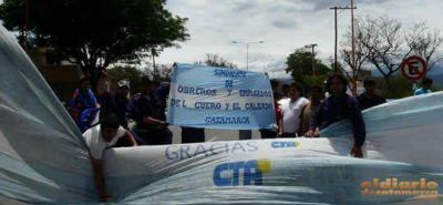 Empleados de Confecat se manifiestaron ante nuevos despidos