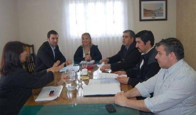 Presentaron un estatuto para empleados legislativos del Concejo Deliberante