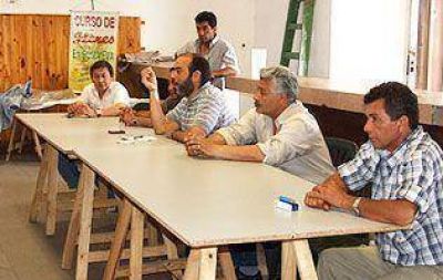 ECHEVERR�A: Se agudiza el conflicto entre Gray y los municipales