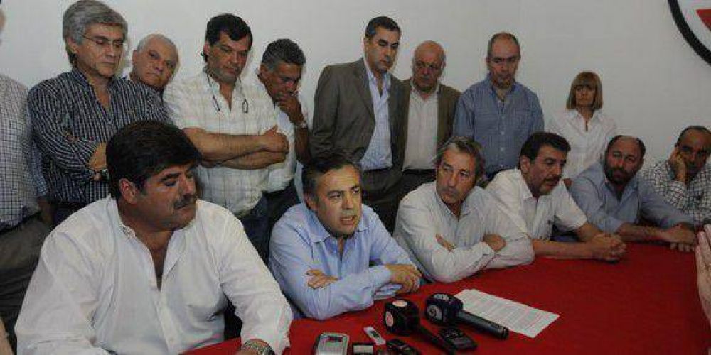 La UCR acus� al Gobierno de intentar corromper dirigentes y comprar voluntades