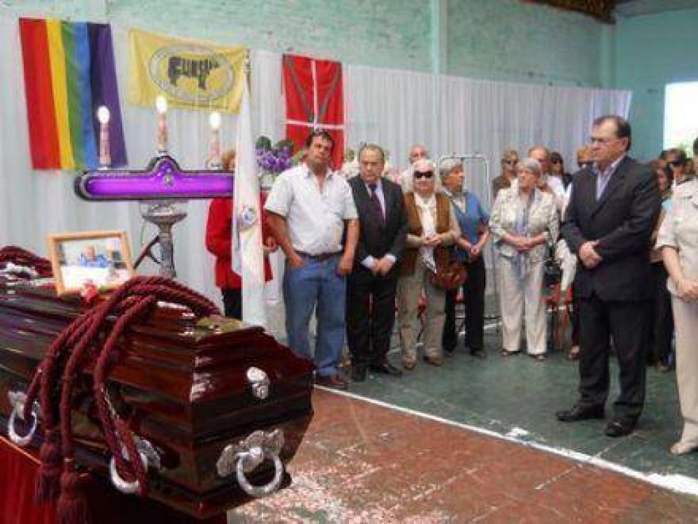El cuerpo del intendente Zamora qued� en un dep�sito del Cementerio de Acha