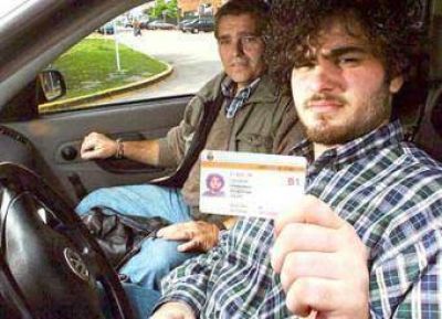Por un paro, no se imprimen las nuevas licencias de conducir