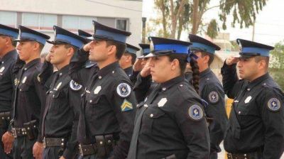Se celebr� en Puerto Madryn el aniversario de la Polic�a Federal Argentina